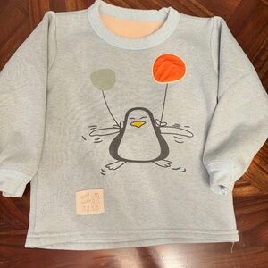 Penguin Sweatshirt, Insanely Soft on Inside, Japanese Size 4T (est)